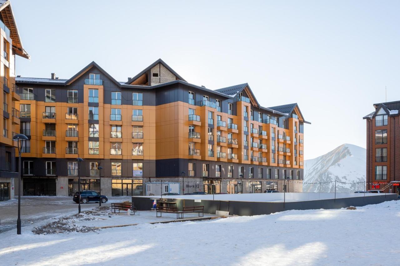 Crystal Deluxe, Four Seasons F2, New Gudauri Apartment Екстериор снимка